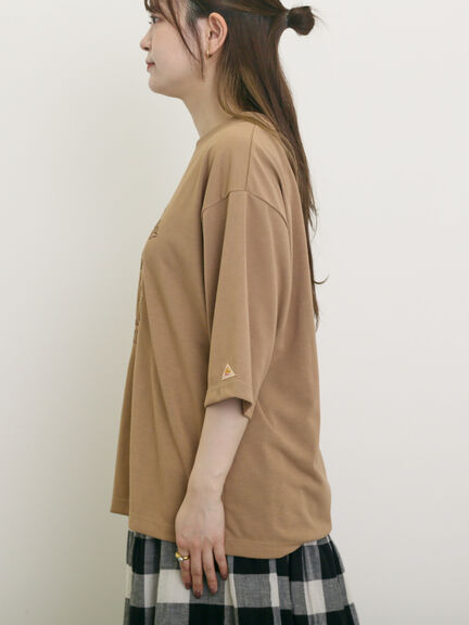 【KELTY×Samansa Mos2】ベアー刺繍Tシャツ（オフホワイト/チャコールグレー/モカ/グリーン）｜Samansa Mos2（サマンサ モスモス）通販