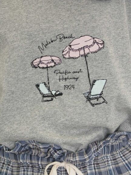 パラソル刺繍Tシャツ（オフホワイト/グレー/チャコールグレー）｜Samansa Mos2（サマンサ モスモス）通販