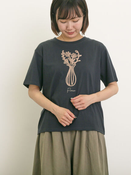 花瓶柄コード刺繍Tシャツ（オフホワイト/ブラック/ベージュ）｜Samansa Mos2（サマンサ モスモス）通販
