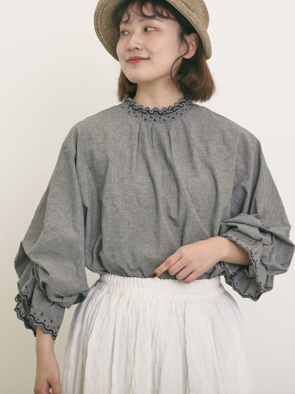 カットレースシャーリングブラウス （CGRY）