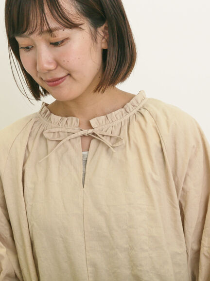 裾刺繍前後2WAYスキッパーチュニック（オフホワイト/ブラック/ベージュ/イエロー/ブルー）｜Samansa Mos2（サマンサ モスモス）通販