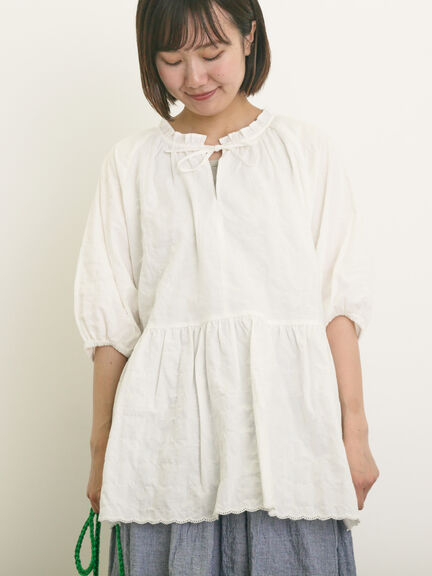 裾刺繍前後2WAYスキッパーチュニック（オフホワイト/ブラック/ベージュ/イエロー/ブルー）｜Samansa Mos2（サマンサ モスモス）通販