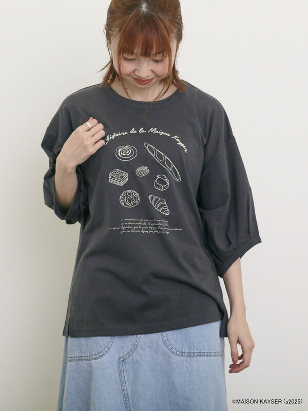 SM2【MAISON KAYSER】刺繍立体袖Tシャツ新品チャコールグレー今季完 セール】 【MAISON KAYSER】刺繍立体袖Tシャツ（オフホワイト