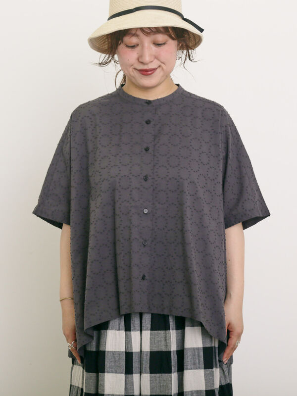 新品★Samansa Mos2 バンドカラーブラウス＊オフ＊1点 バンドカラーブラウス（トップス/シャツ・ブラウス）【セール