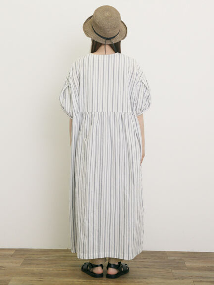 【MAISON KAYSER】三角巾付きワンピース【S/Mサイズ】（オフホワイト/ベージュ）｜Samansa Mos2（サマンサ モスモス）通販