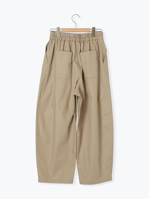 ぱんサマ セール】 【M/Lサイズ】パン屋さんみたいなタックパンツ（オフホワイト