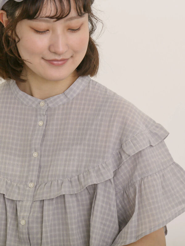 セール】 フリル切替ブラウス（オフホワイト/グレー/ブラック/ベージュ