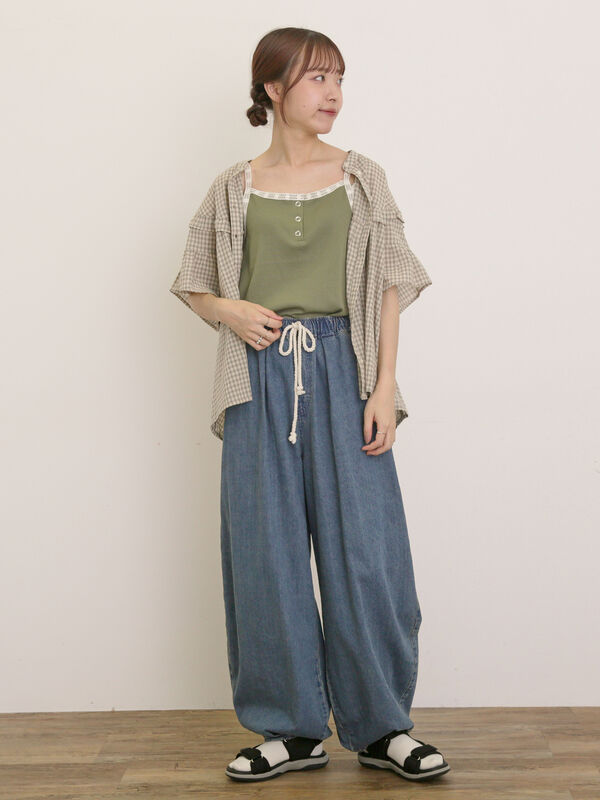 セール】 フリル切替ブラウス（オフホワイト/グレー/ブラック/ベージュ