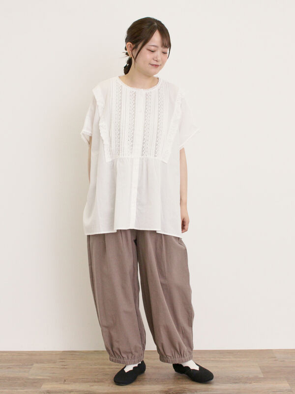 セール】 レースピンタックブラウス（オフホワイト/ブラック/ブルー