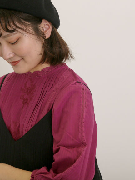 フラワー柄刺繍レースブラウス（オフホワイト/チャコールグレー/ピンク/キナリ）｜Samansa Mos2（サマンサ モスモス）通販