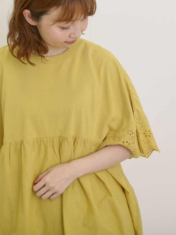 セール】 袖レースギャザーカットソー（オフホワイト/チャコールグレー