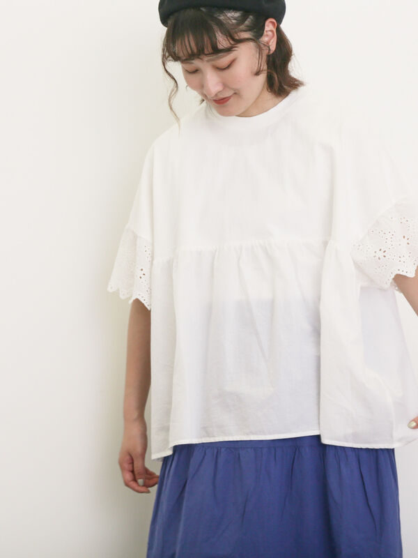 セール】 袖レースギャザーカットソー（オフホワイト/チャコールグレー