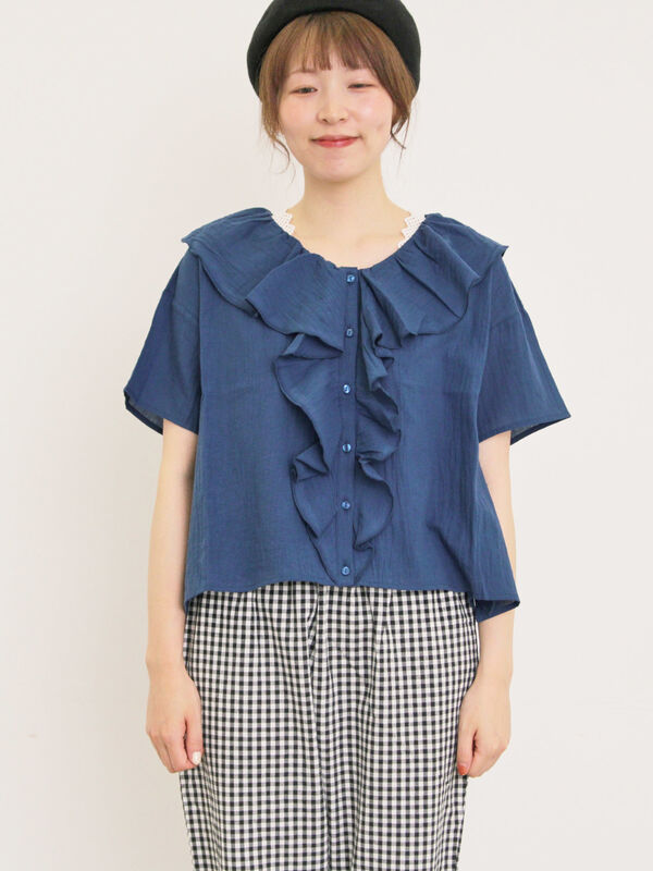 新品⭐︎フリルカラーブラウス セール】 フリルカラーブラウス（オフホワイト/ブラック