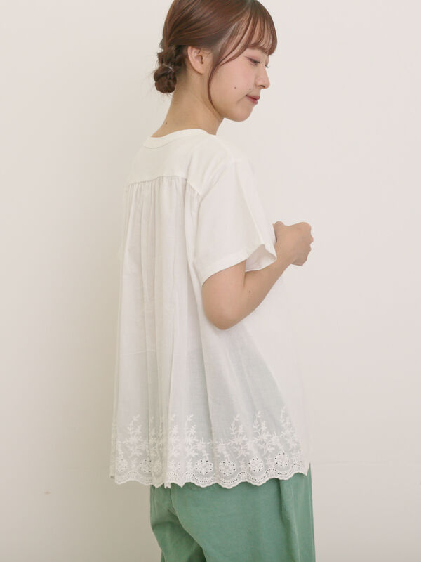 セール】 [接触冷感]バックスカラップレースカットソー（オフホワイト