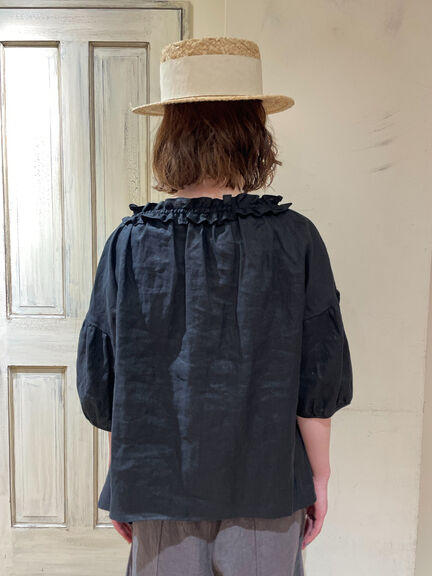 【立川限定】リネン前開きフリルブラウス（オフホワイト/ブラック/サックスブルー/キナリ）｜Samansa Mos2（サマンサ モスモス）通販