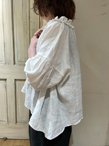 【立川限定】リネン前開きフリルブラウス（オフホワイト/ブラック/サックスブルー/キナリ）｜Samansa Mos2（サマンサ モスモス）通販