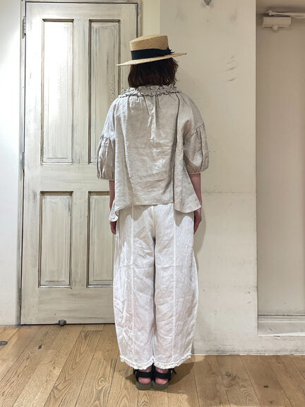【立川限定】リネン前開きフリルブラウス（オフホワイト/ブラック/サックスブルー/キナリ）｜Samansa Mos2（サマンサ モスモス）通販