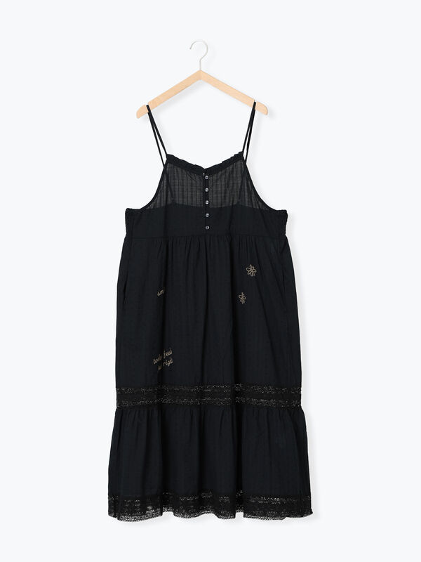 セール】 ランダム刺繍入りワンピース（ブラック/ボルドー/グリーン