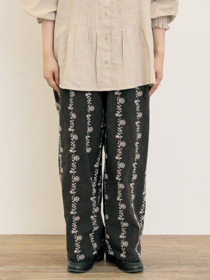 【M/Lサイズ】花刺繍パンツ（チャコールグレー/ベージュ/ブラウン）｜Samansa Mos2（サマンサ モスモス）通販