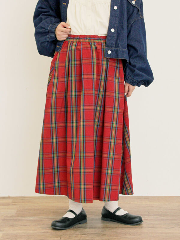 柄アソートタックスカート（オフホワイト/チャコールグレー