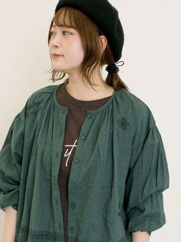 ランダム刺繍入りブラウス（グリーン）｜Samansa Mos2（サマンサ モスモス）通販