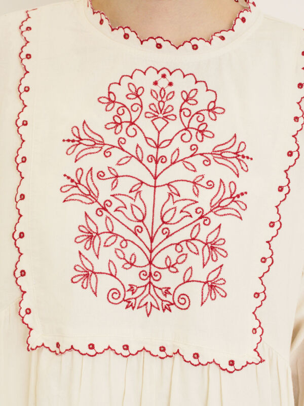 S/Mサイズ】配色刺繍ワンピース（グレー/ブラック/レッド/キナリ