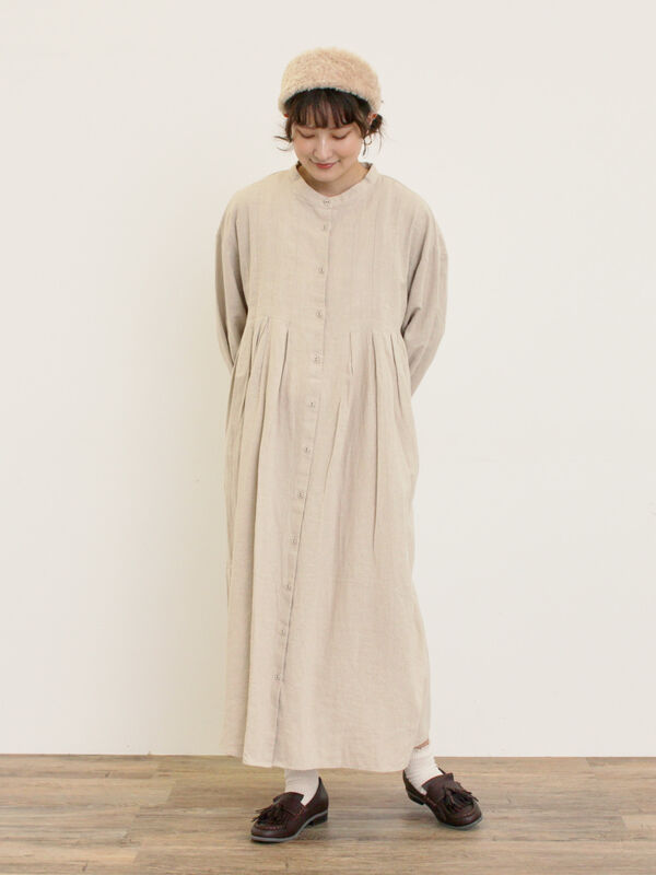 ツハルバイサマンサモスモス　刺繍切替タックワンピース　23AW ツハルバイSM2 刺繍切替タックワンピース⭐︎キナリ - メルカリ