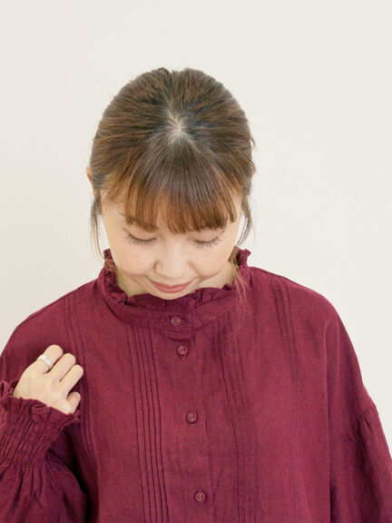 【Cross×Linen】ピンタックブラウス（オフホワイト/ブラック/ボルドー/ベージュ/ブルー/キナリ）｜Samansa Mos2（サマンサ モスモス）通販