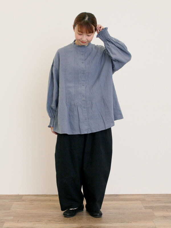 セール】 【Cross×Linen】ピンタックブラウス（オフホワイト/ブラック