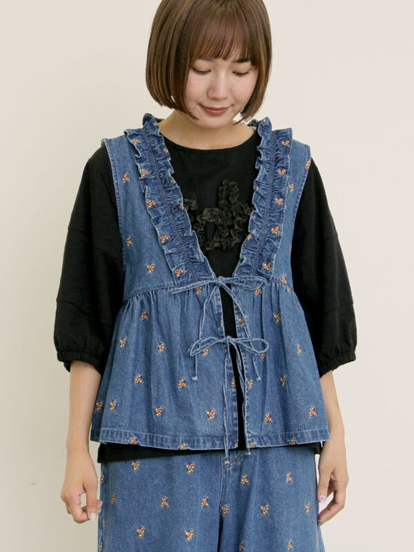 刺繍デニムベスト（ブラック/ブルー/ネイビー）｜Samansa Mos2（サマンサ モスモス）通販