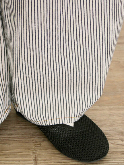 【S/M/Lサイズ】刺繍デニム/ヒッコリーカーブパンツ（オフホワイト/ブラック/ブルー/ネイビー）｜Samansa Mos2（サマンサ モスモス）通販