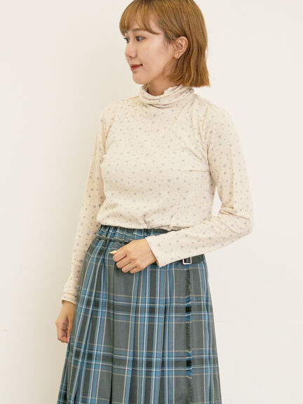 【吸湿発熱】ベア天雪柄タートルネックインナー（ブラック/ベージュ/ミント/キナリ）｜Samansa Mos2（サマンサ モスモス）通販