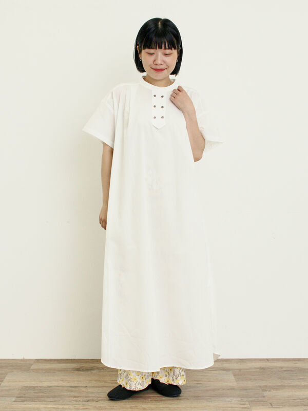 セール】 ◎【S/Mサイズ】ダブルボタンワンピース（オフホワイト
