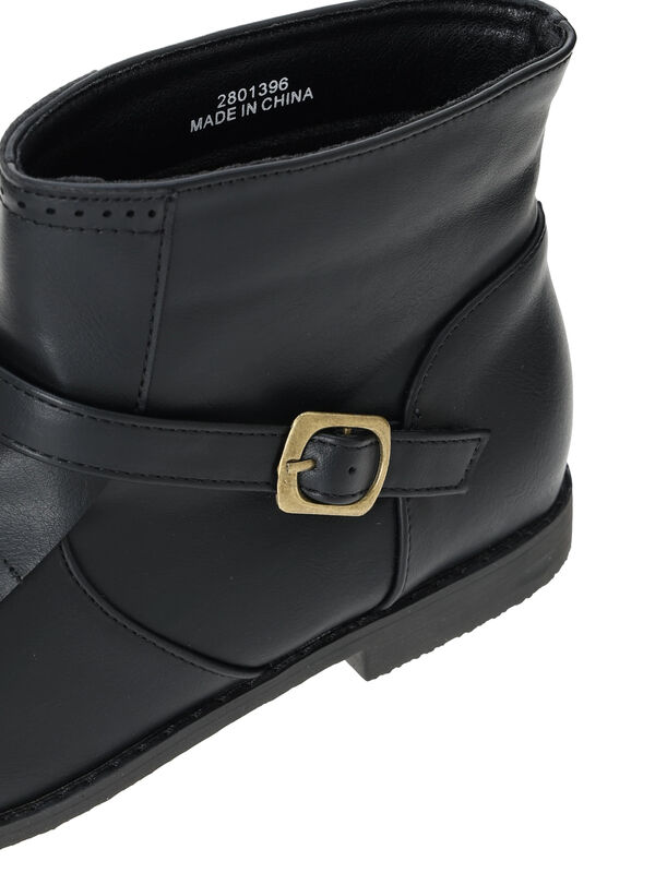 ショセ カウレザーキルトメダリオンショートブーツ新品　ブラック23.5 chausser ショセ カウレザー キルト メダリオン ショート ブーツ c