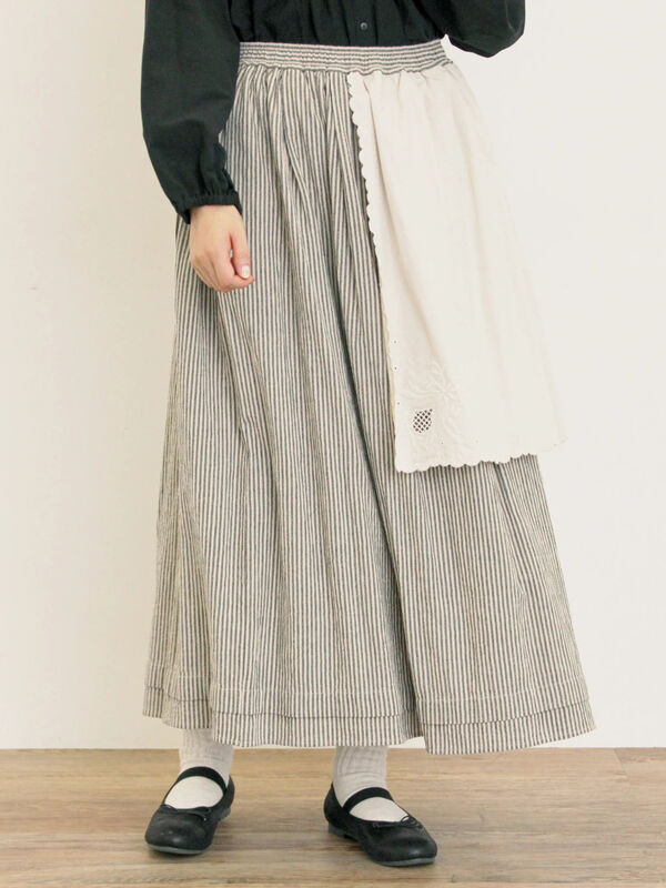 刺繍クロス付きスカート（チャコールグレー/ブラック/ベージュ