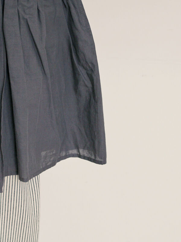 セール】 布帛ギャザー貼りカットソー（チャコールグレー