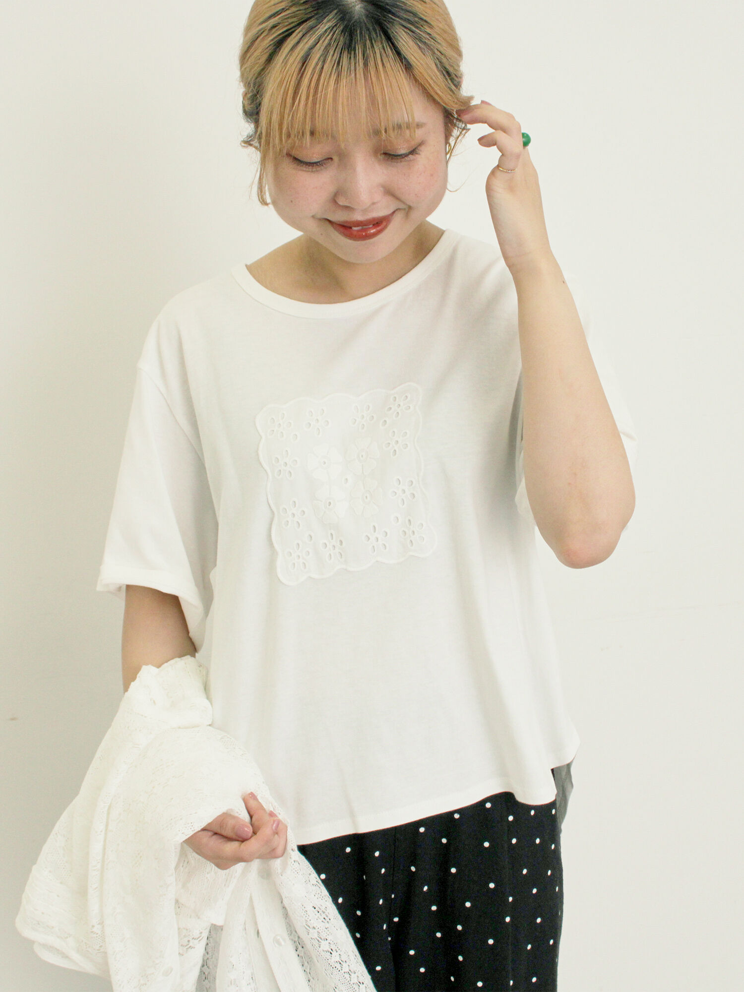samaney様ホワイト38タグ付き □美品□ Samantha KINGZ サマンサキングズ レザー 二つ折り