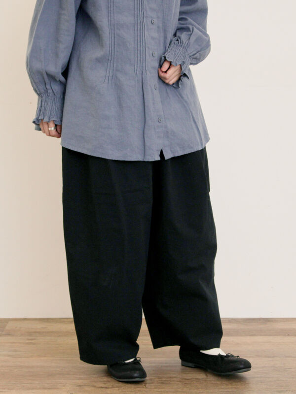 セール】 【M/Lサイズ】ボックスタックパンツ（ブラック/ベージュ