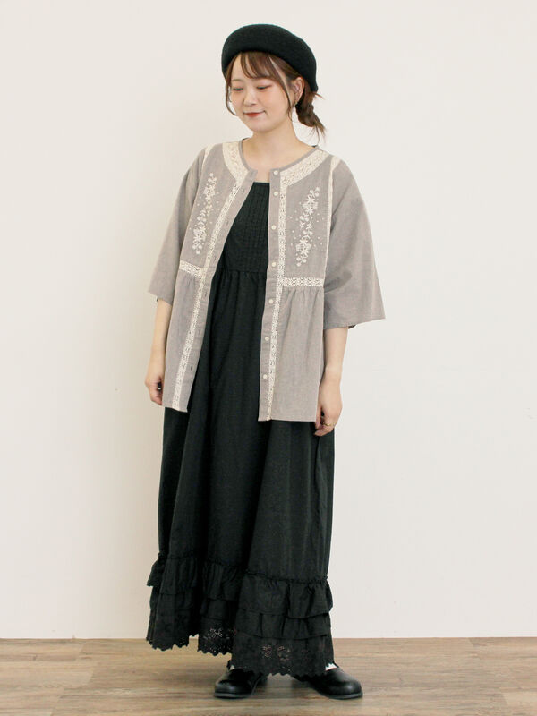 セール】 花刺繍切替えブラウス（グレー/チャコールグレー/マスタード