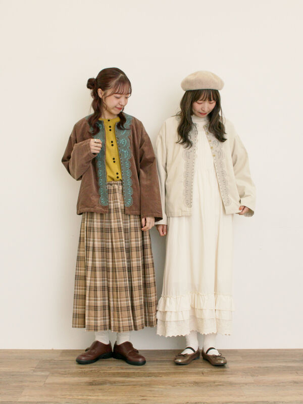 セール】 【マカベアリス×Samansa Mos2】刺繍ジャケット（ブラック