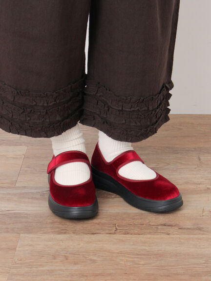 ベロアストラップスニーカー（ブラック/レッド/モカ）｜Samansa Mos2（サマンサ モスモス）通販