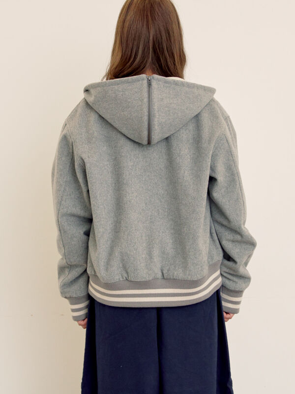 セール】 ウール混セーラーカラー2WAY刺繍スタジャン（グレー/ベージュ