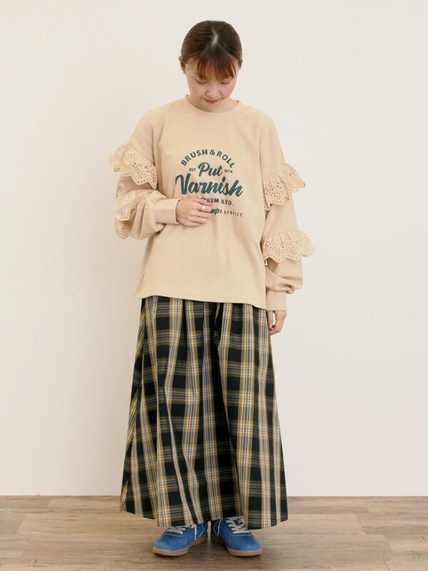 セール】 袖フリル切替えスウェット（チャコールグレー/ボルドー