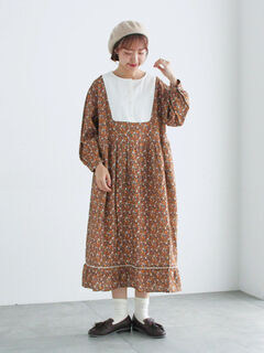 misha&puff お茶会柄ワンピース 2y セール】 【WEB限定】胸元配色花柄ワンピース（チャコールグレー