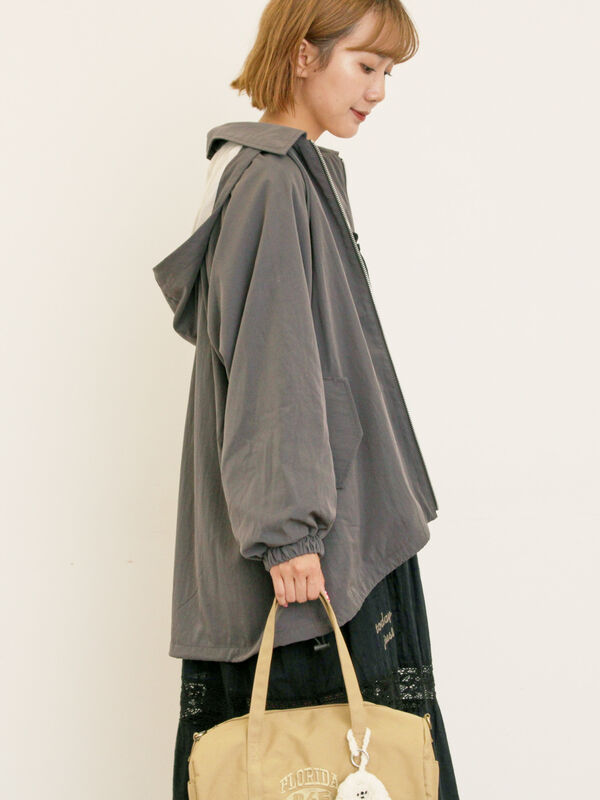 セール】 襟付きマウンテンパーカー（チャコールグレー/ベージュ