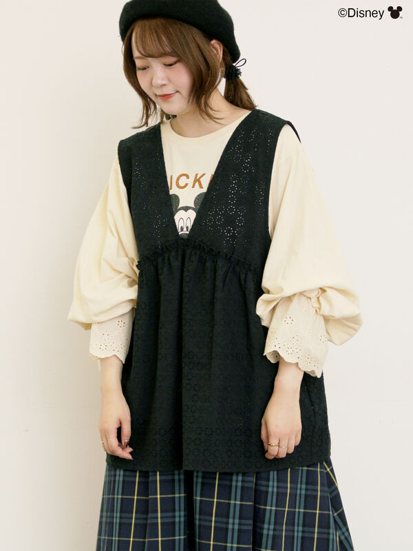 セール】 【Disney】ミッキーマウス/レース柄ベスト（オフホワイト