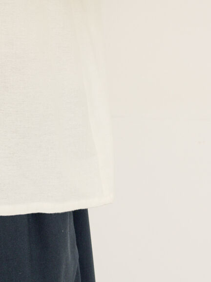 切替ピンタックブラウス（オフホワイト/チャコールグレー/ベージュ）｜Samansa Mos2（サマンサ モスモス）通販