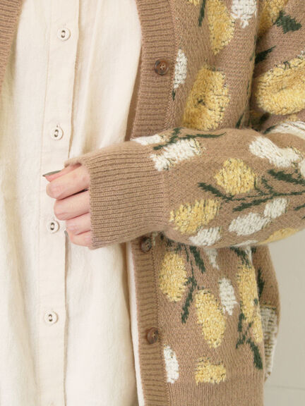 ループ花柄ジャガードニットカーディガン（グレー/ピンク/モカ/キナリ）｜Samansa Mos2（サマンサ モスモス）通販