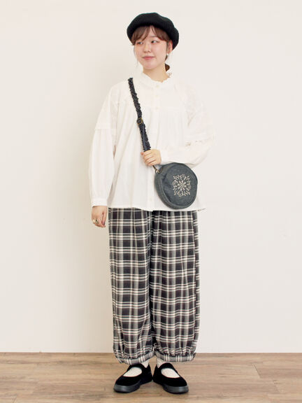 ボレロ風刺繍ブラウス（オフホワイト/ブラック/モカ）｜Samansa Mos2（サマンサ モスモス）通販