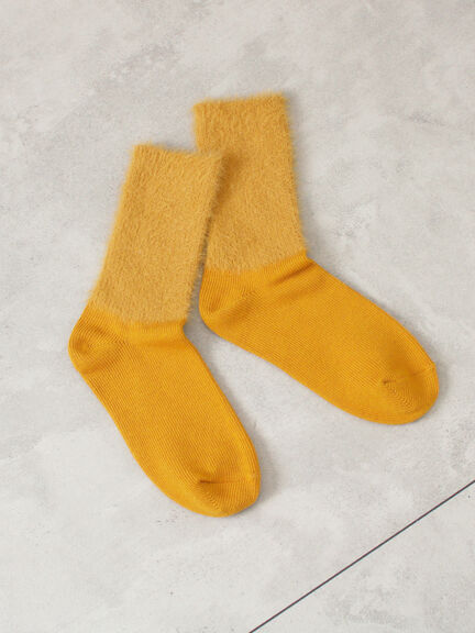 レッグウェア kanon Amilige（アミリージュ）の「AL刺繍ジャージレッグカバー（レッグ